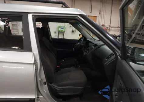 2011 Kia Soul from USA, damaged, VIN KNDJT2A17B7302409